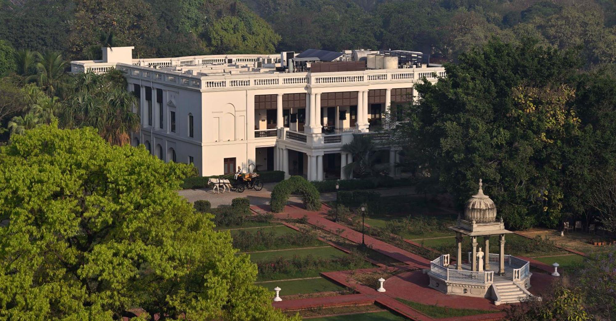 Taj Nadesar Palace Varanasi Exterior photo